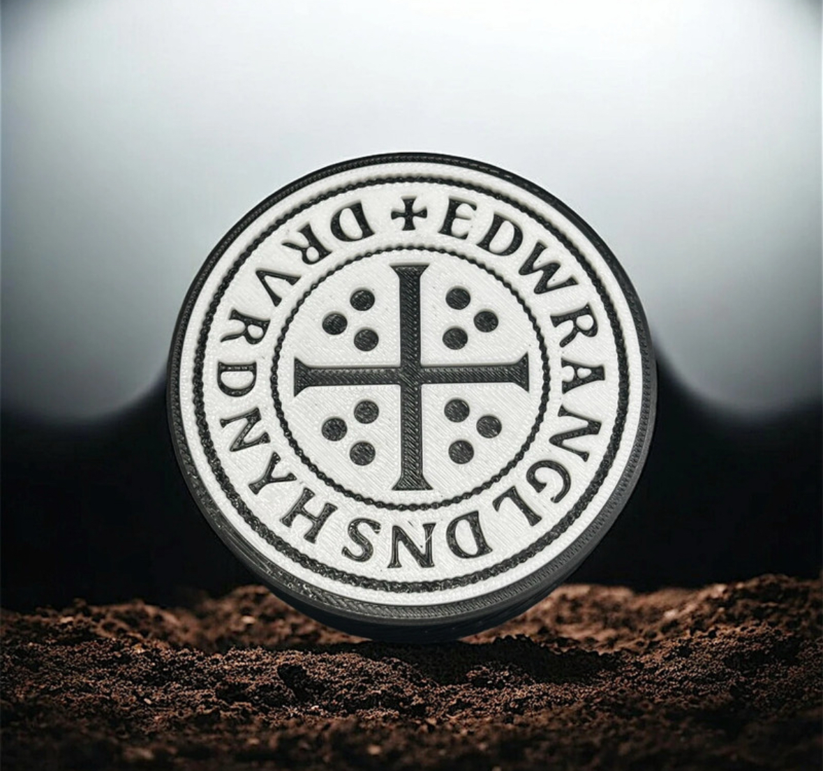 COIN POD HAMMERED PENNY