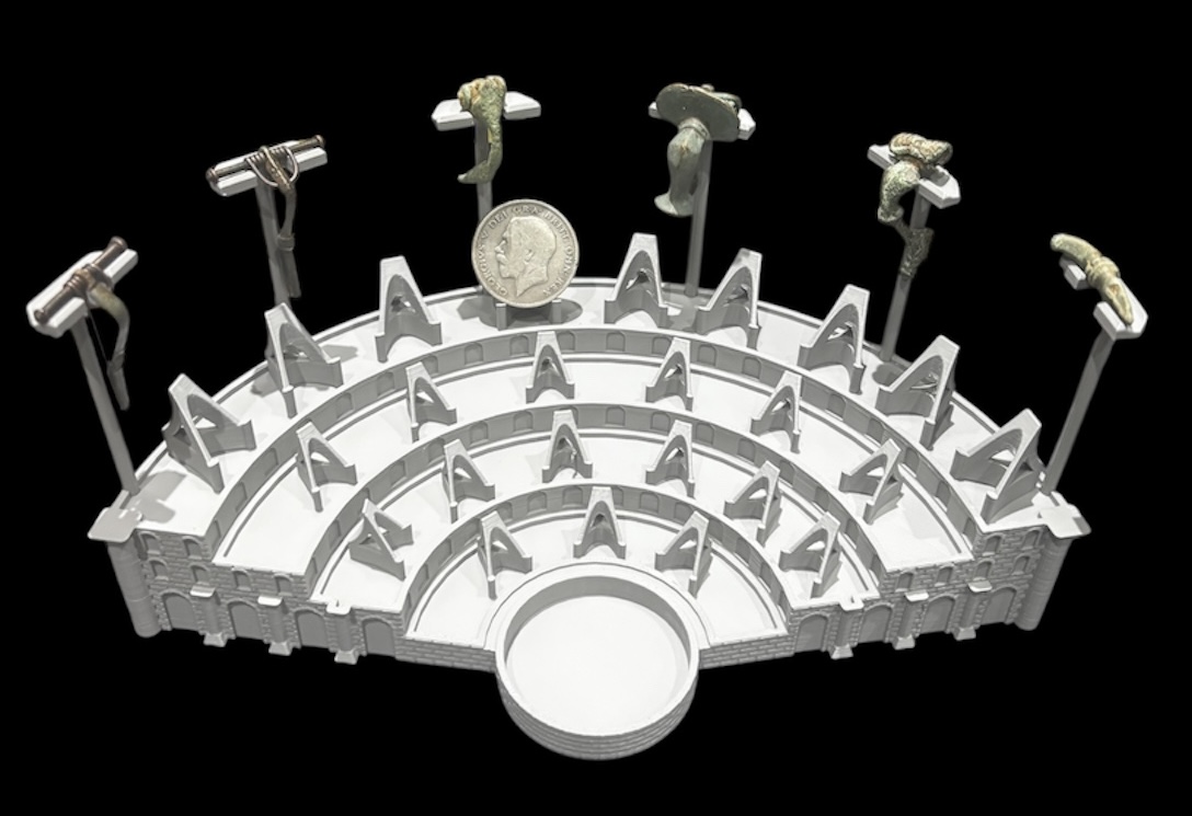 COIN DISPLAY WITH FIBULA AND COIN STANDS - Image 4